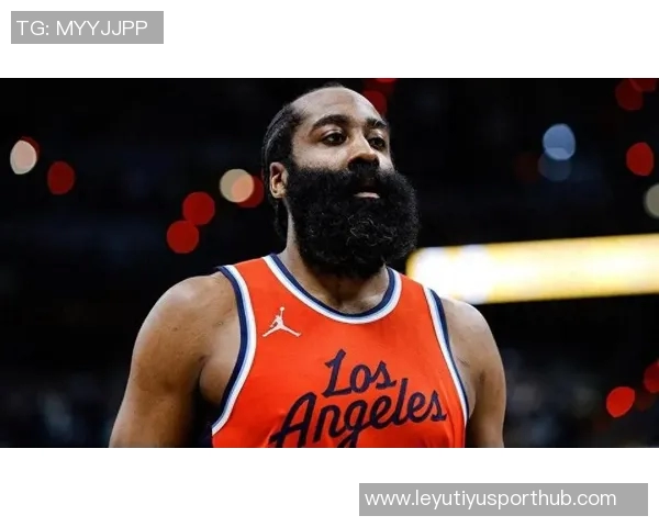 霍勒迪称赞哈登得分能力独特联盟特意调整规则以适应他